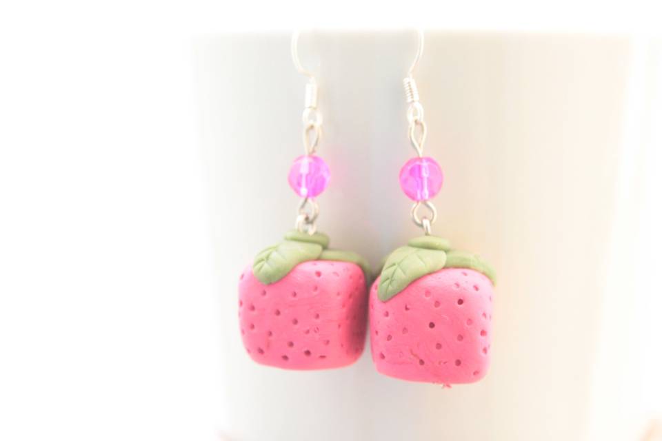 Pendientes fresa cubo