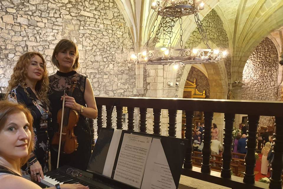 Trío soprano, violín y piano