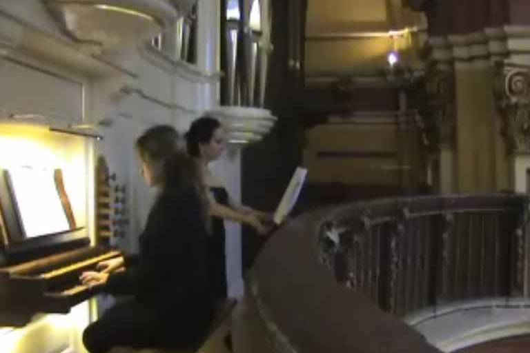 Dúo de soprano y órgano