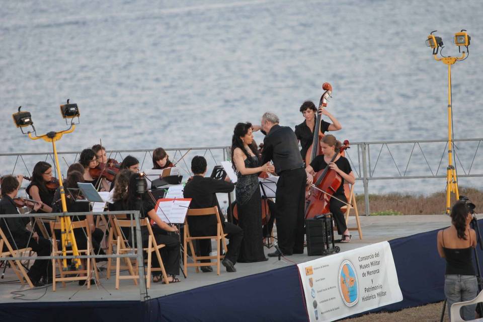 Orquesta de cuerda y soprano