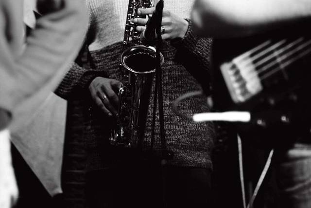 Alex Doncel Saxofonista