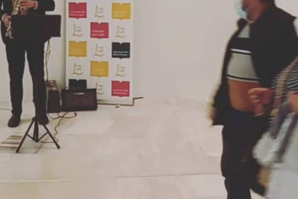 Centro comercial El Faro