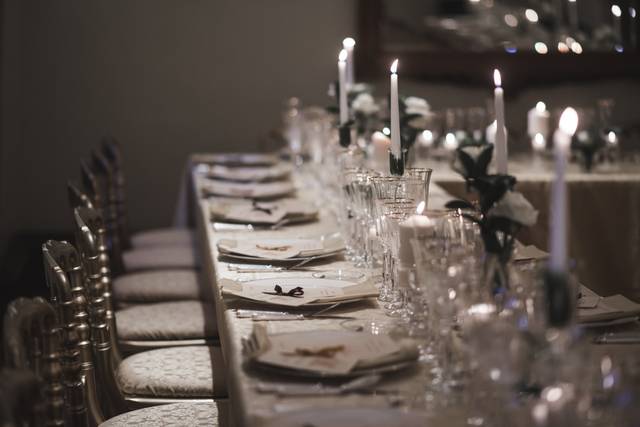 Velas y rosas
