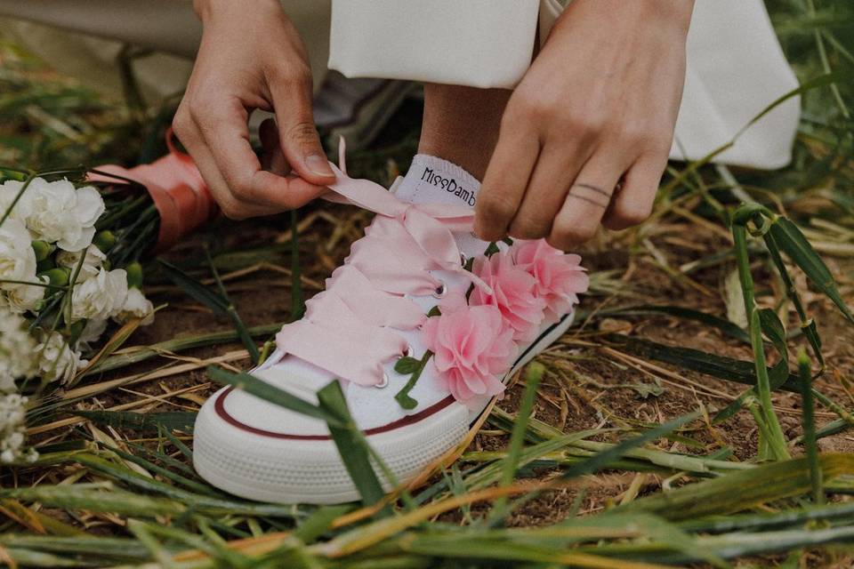 Converse novia