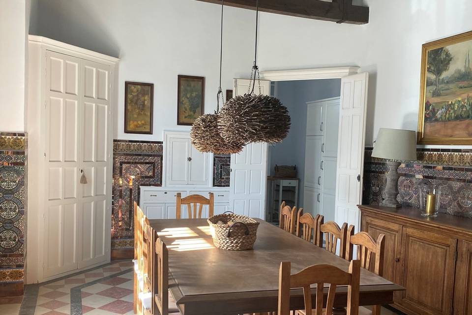 Comedor de casa rural