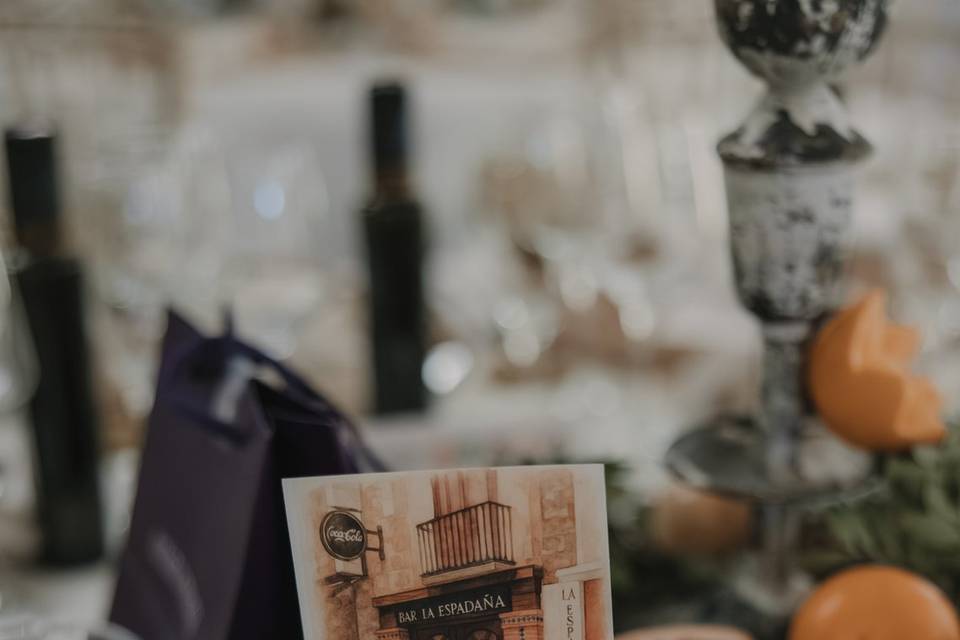 Detalle de mesero