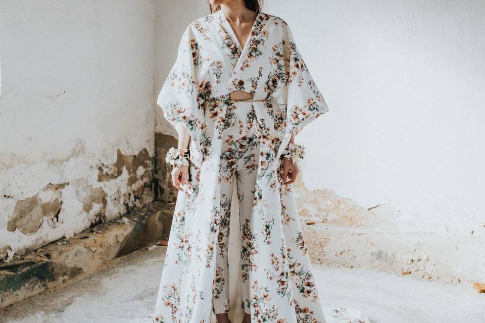 Kimono con pantalón