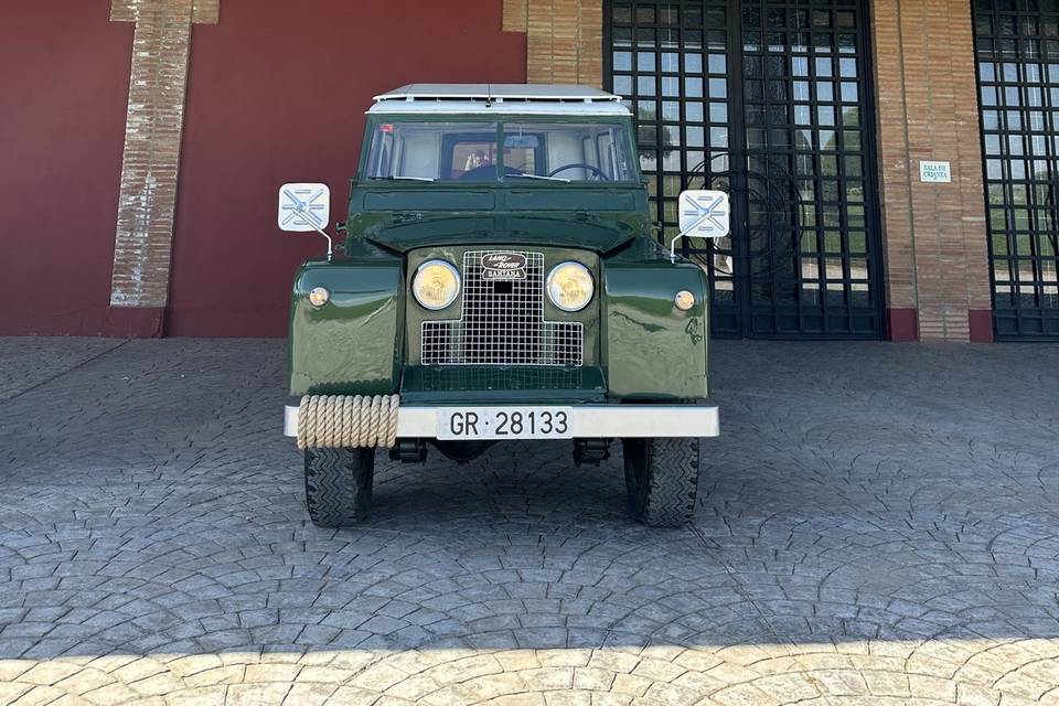 Land Rover Santana