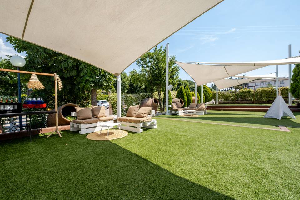 lounge_exterior_palets_cojines