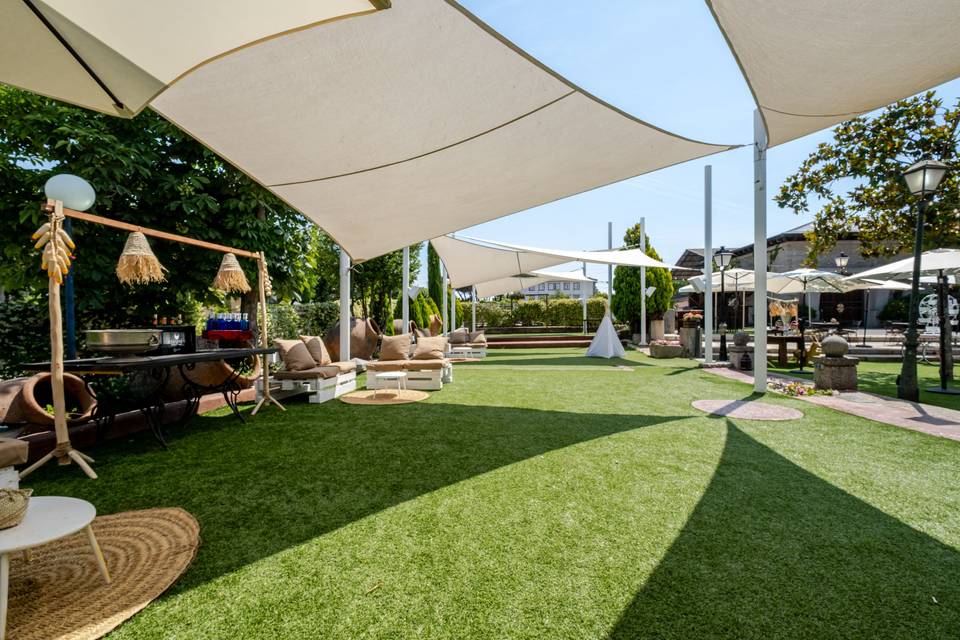 zona_lounge_sombra_toldos_jardin