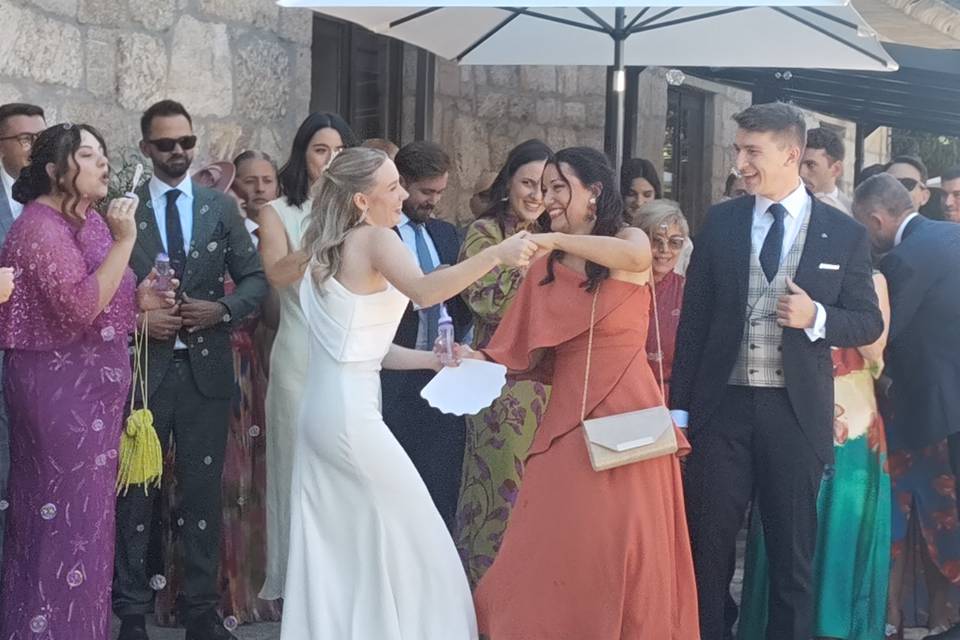 C & S