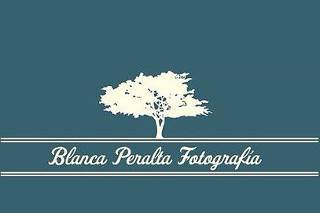 Blanca Peralta Fotógrafa logo