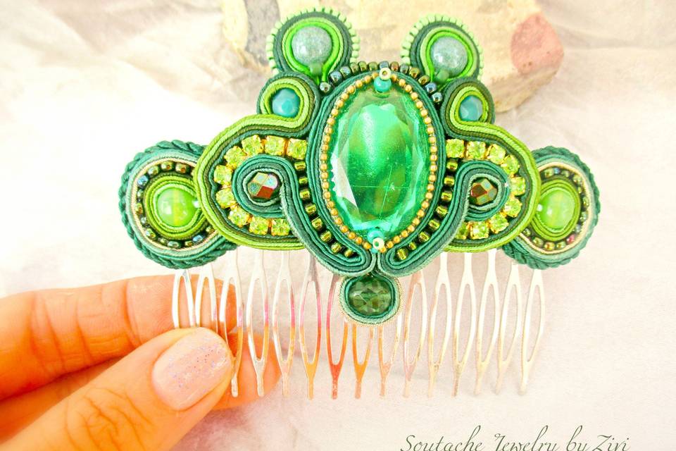 Peineta soutache verde