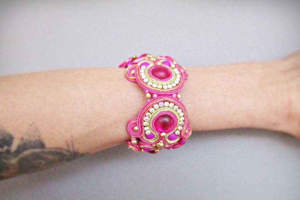 Brazalete fucsia