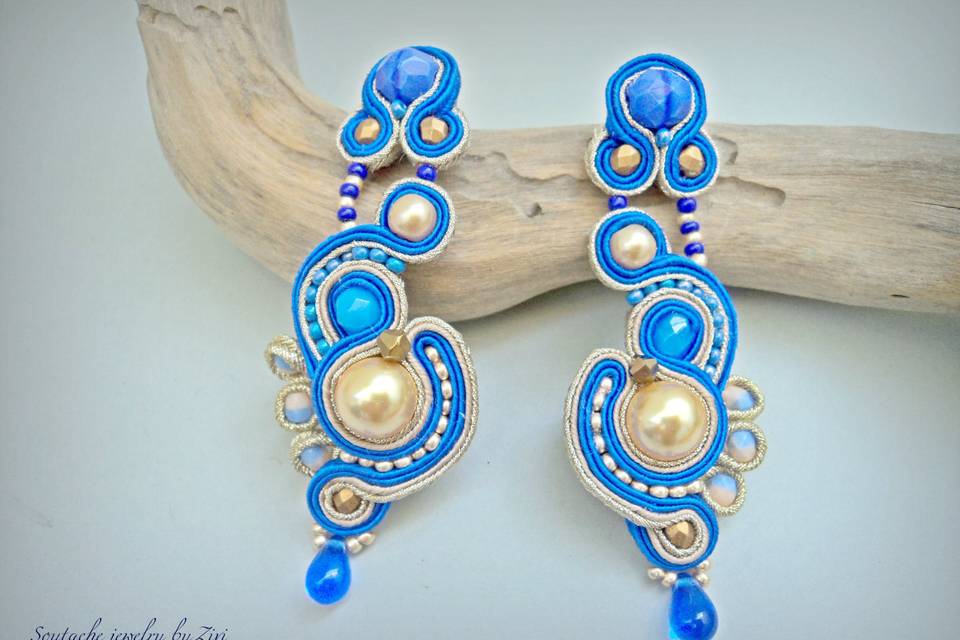 Pendientes azul dorado