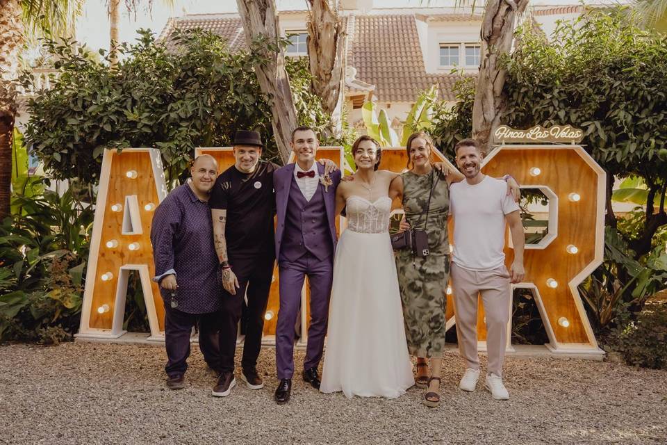 Lorena Celebra con Encanto