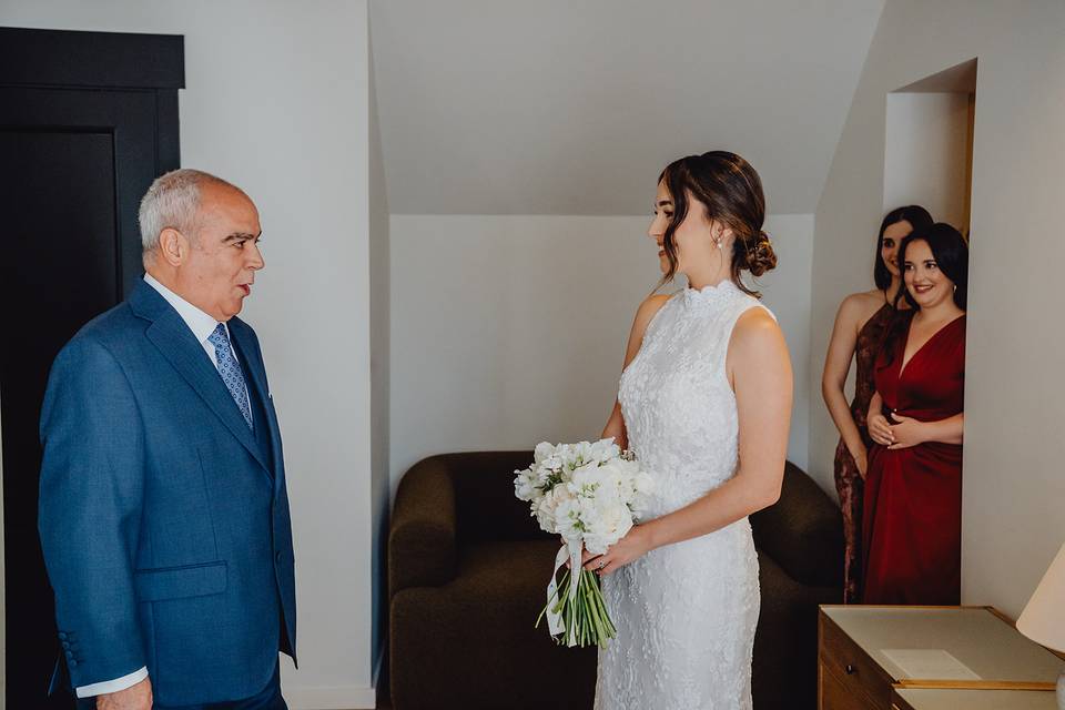 Lorena Celebra con Encanto