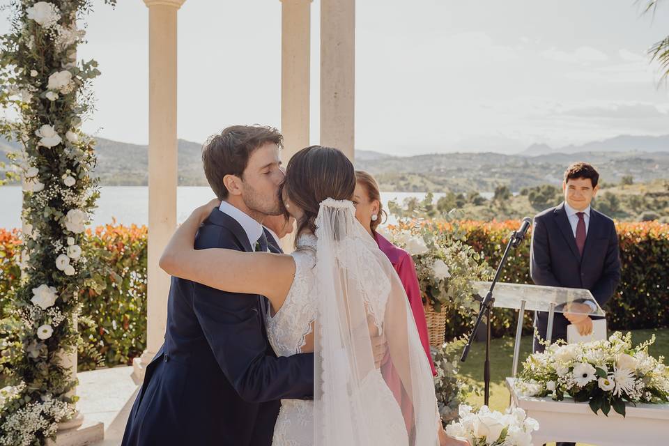 Lorena Celebra con Encanto