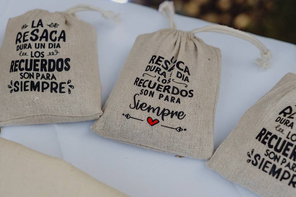 Lorena Celebra con Encanto