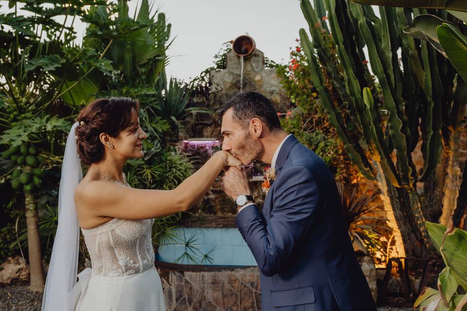 Lorena Celebra con Encanto