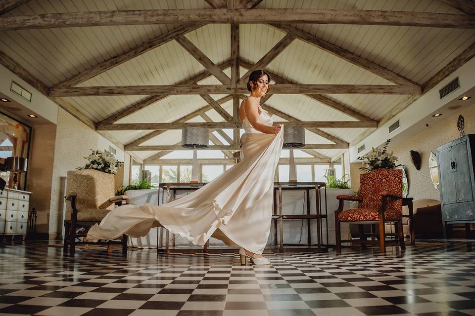 Lorena Celebra con Encanto