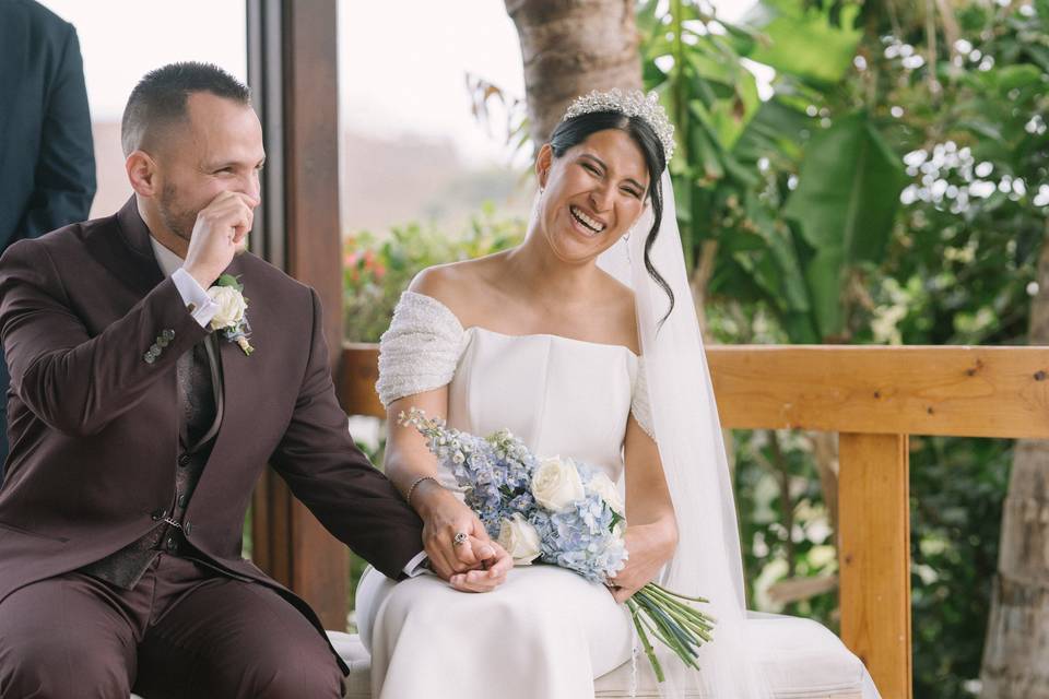 Lorena Celebra con Encanto