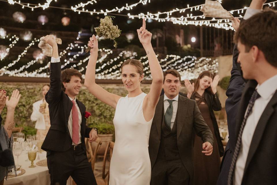 Lorena Celebra con Encanto