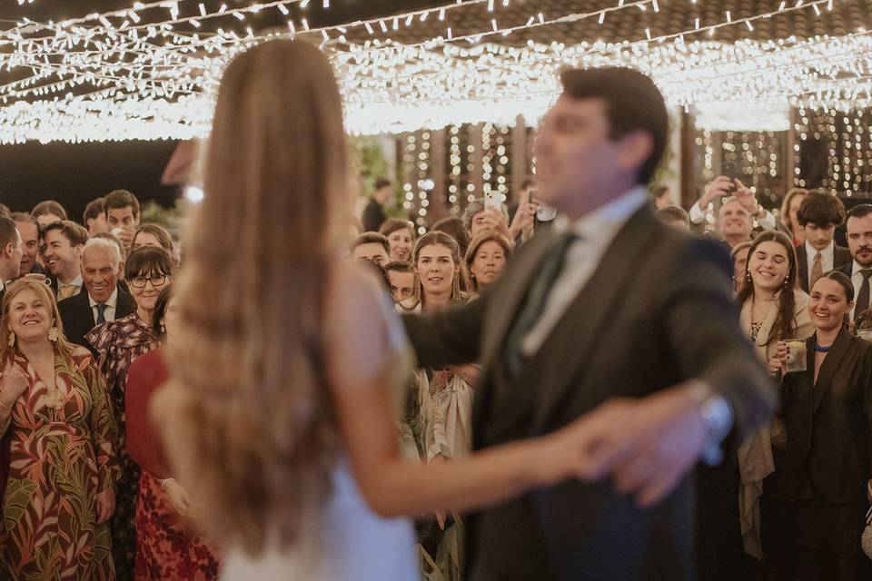 Lorena Celebra con Encanto