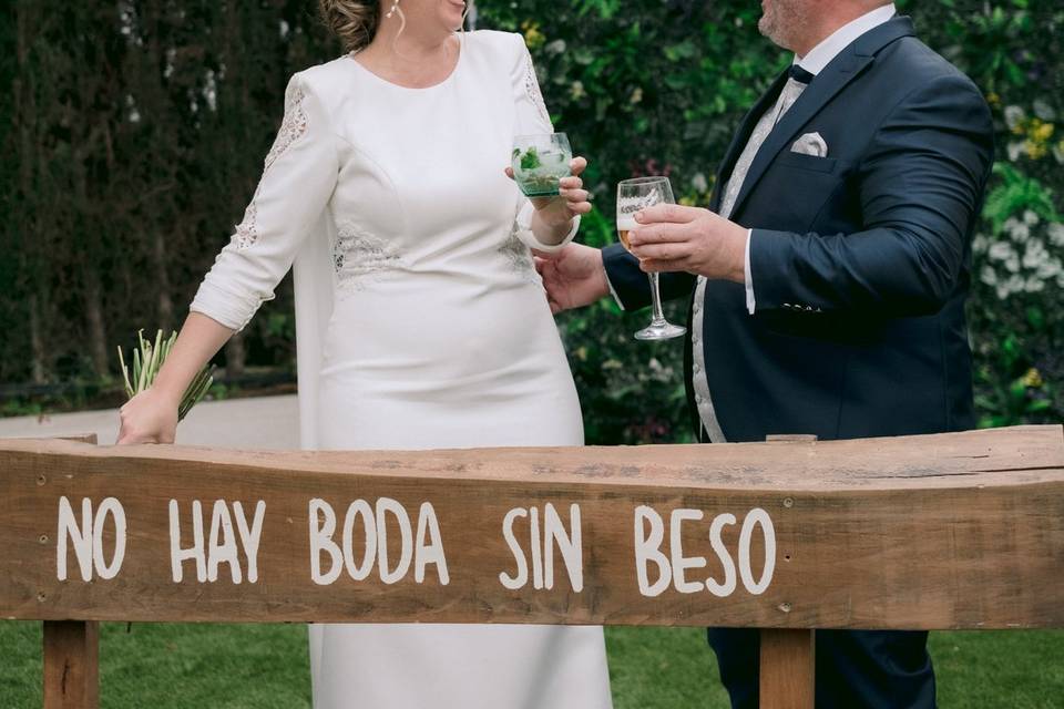 Lorena Celebra con Encanto