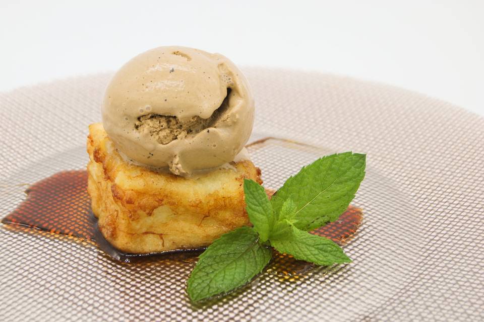 Torrija con helado