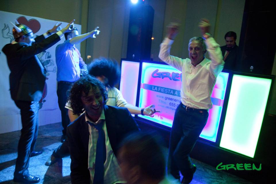 Green eventos bailando