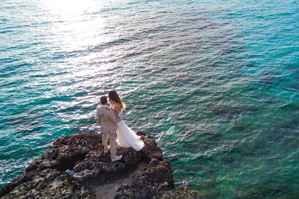 Novios en el mar