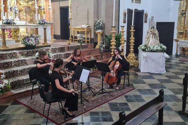Acto en iglesia
