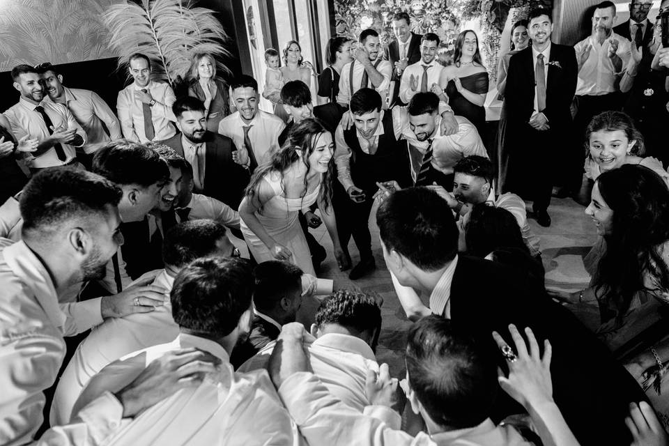 Boda