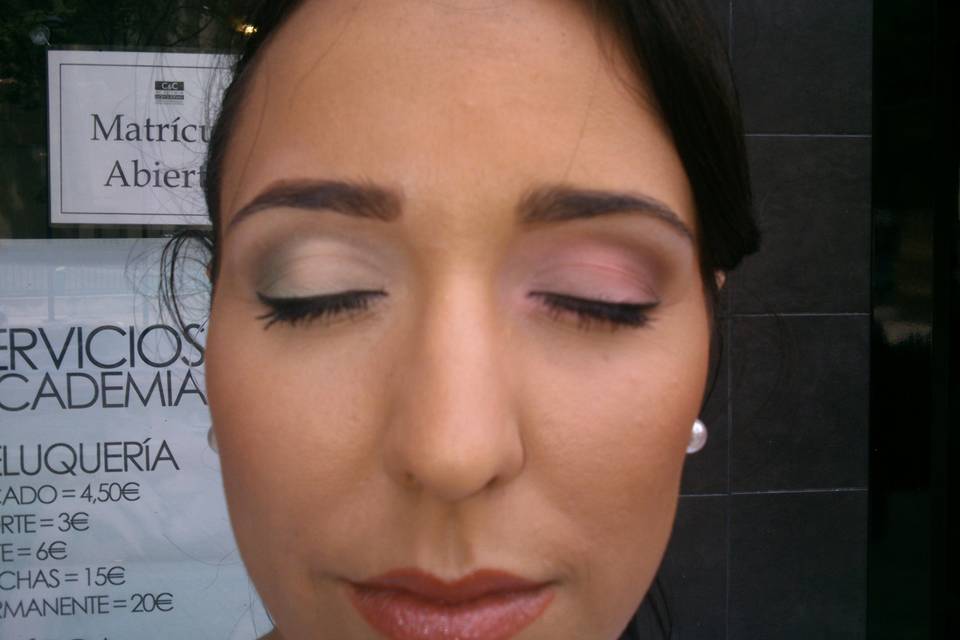 Paz Make Up