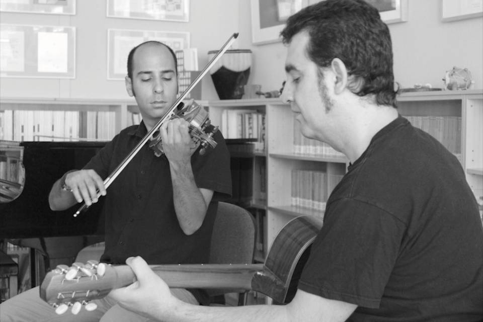 Dúo de violín y guitarra