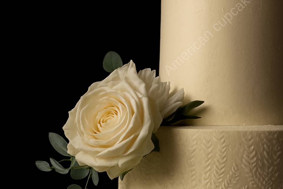 Elegante