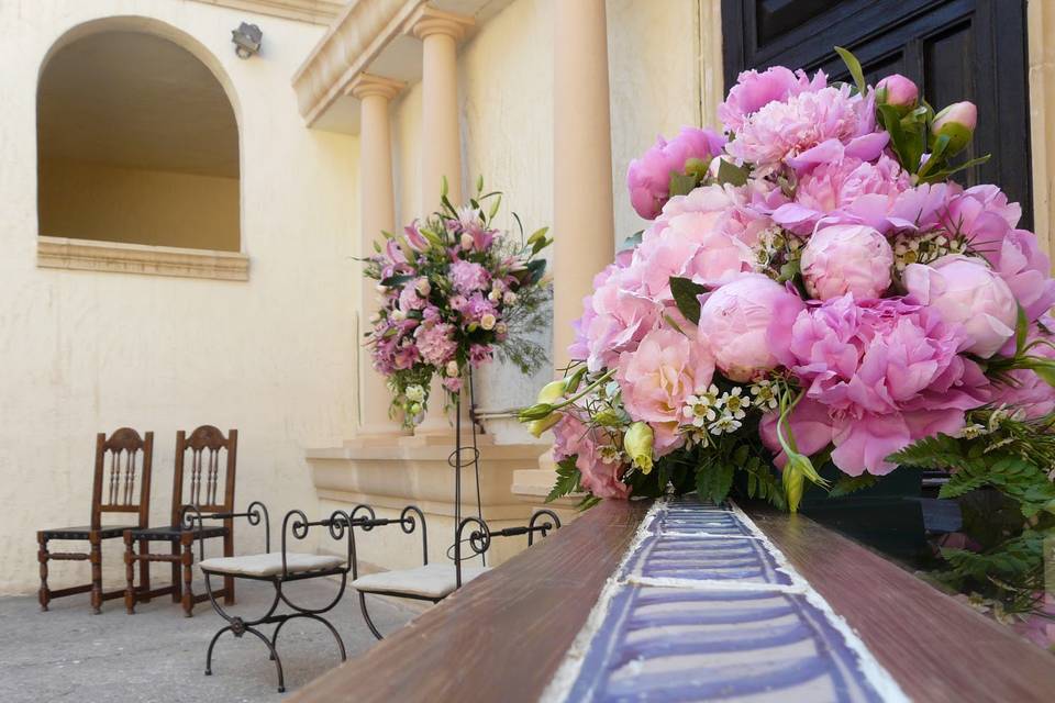 Decoración floral de la ceremonia