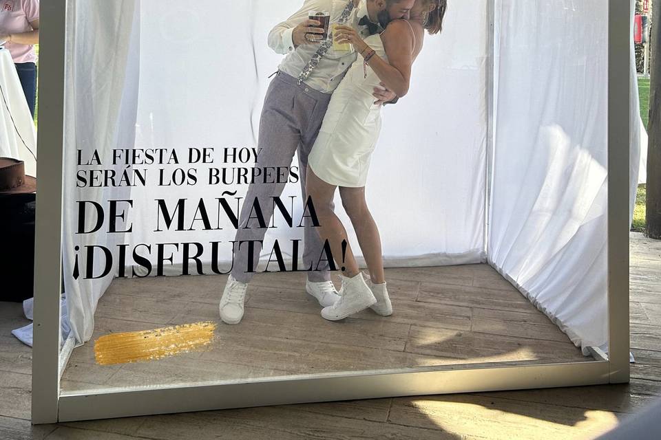 Cabina Boda de Revista