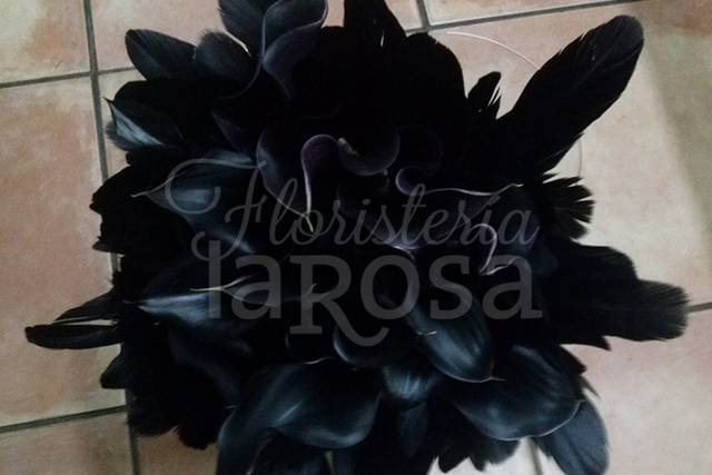 Ramo de novia calas y pluma