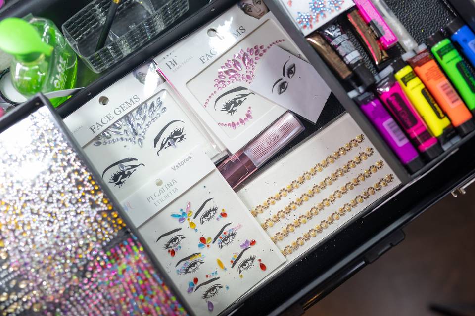 Glitter bar
