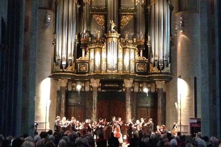 Música en iglesia (ceremonia)