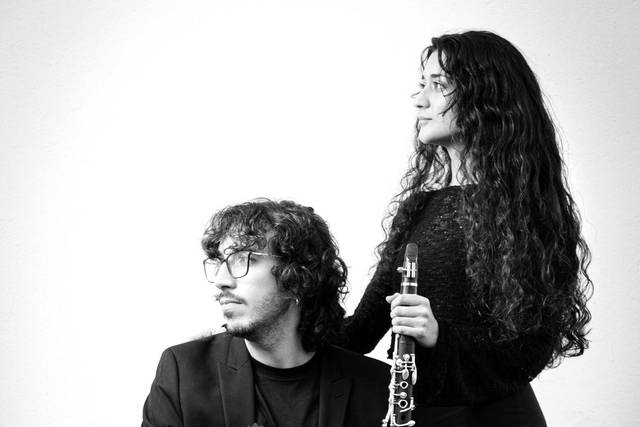 96. Clarinete y Guitarra