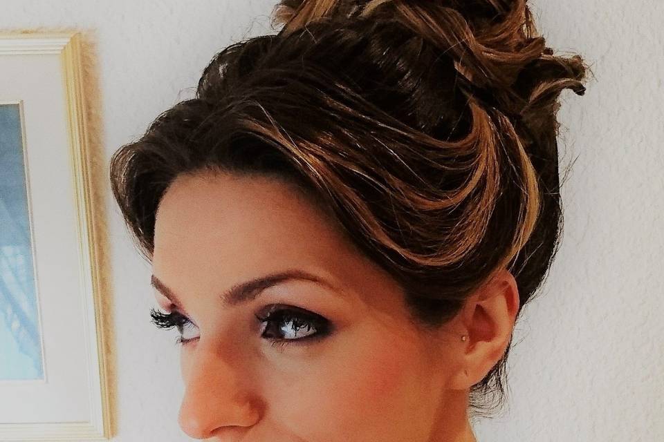 Maquillaje y peluquería profesional