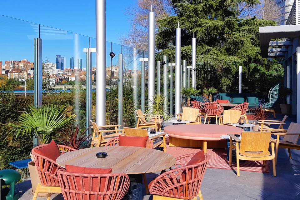 Terraza y skyline