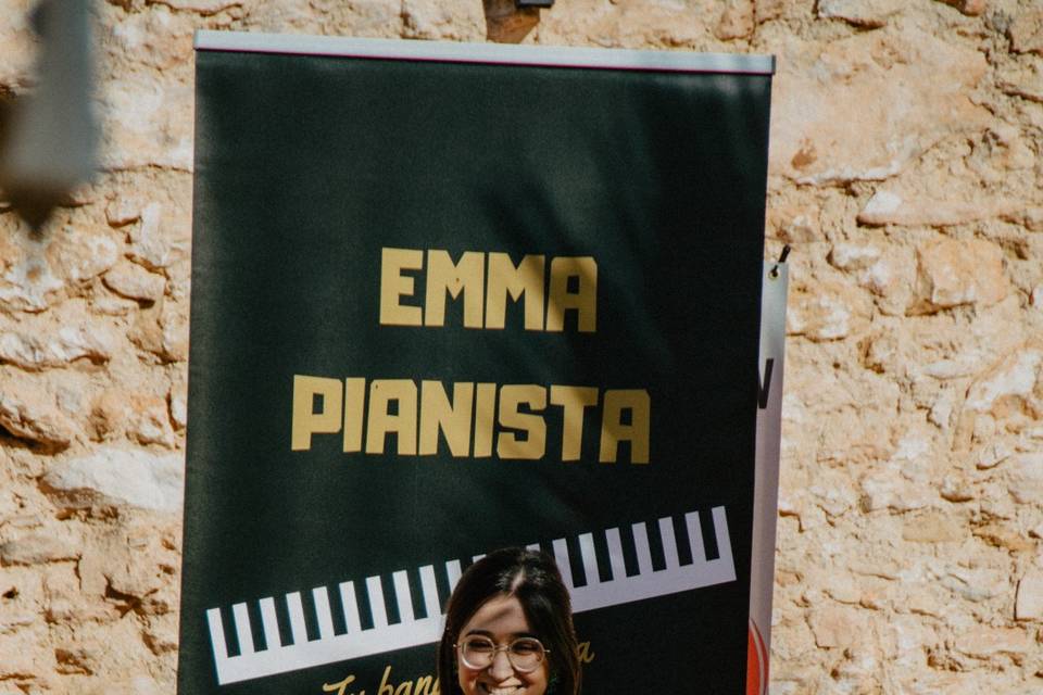 Emma pianista