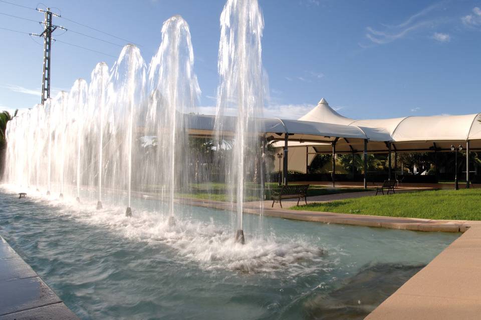 Jardín con fuente