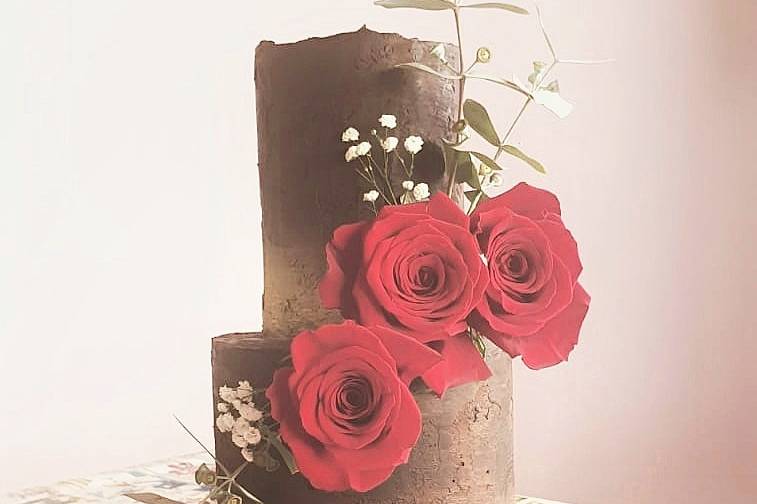 Tarta decorada con flores