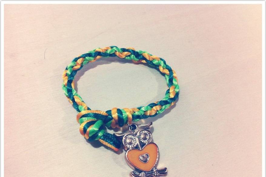 Pulsera multicolor