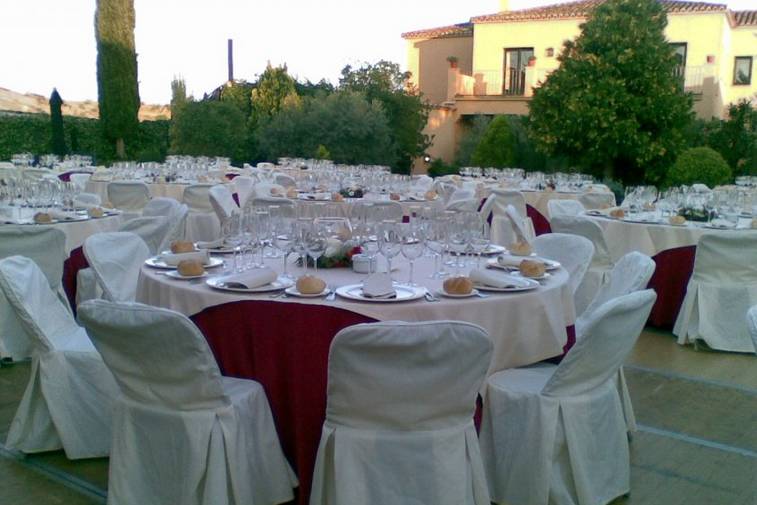 Boda en el patio